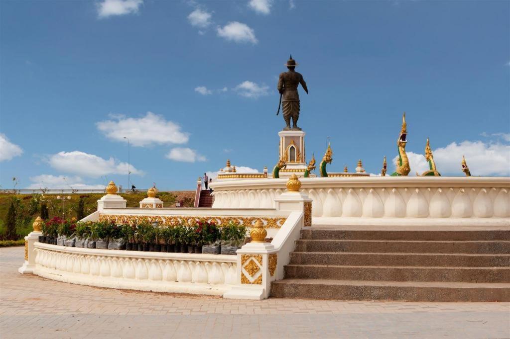 San Jiang Grand Hotel Vientiane Buitenkant foto