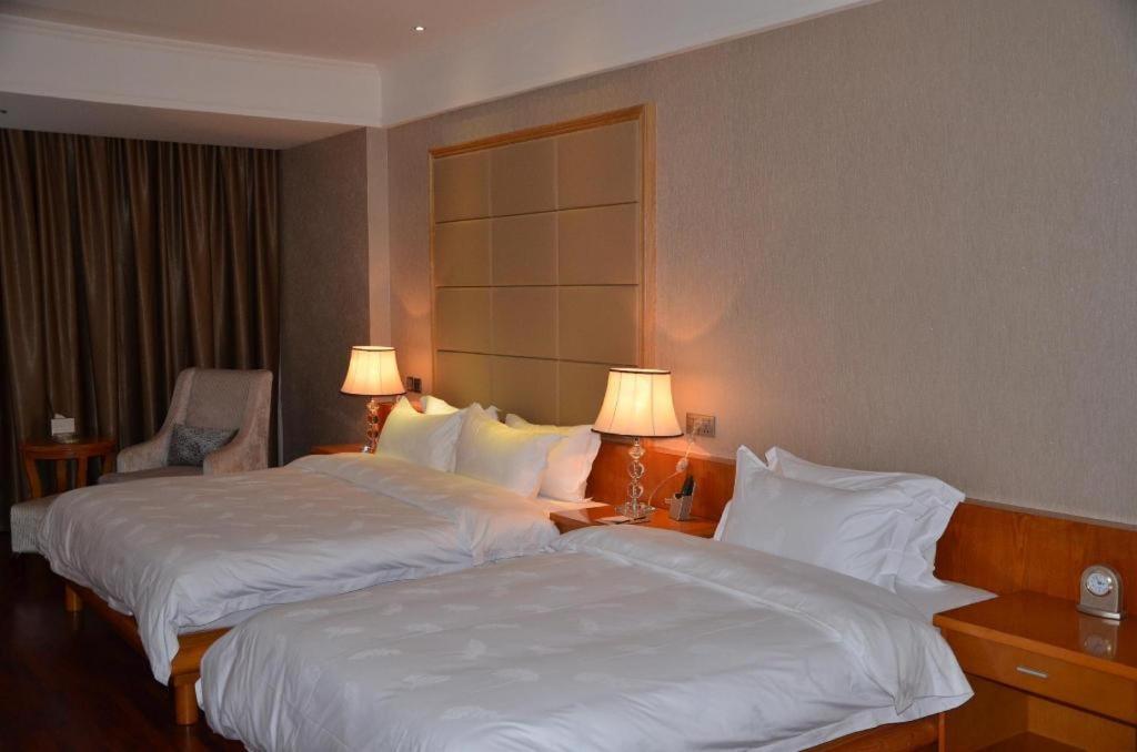 San Jiang Grand Hotel Vientiane Buitenkant foto