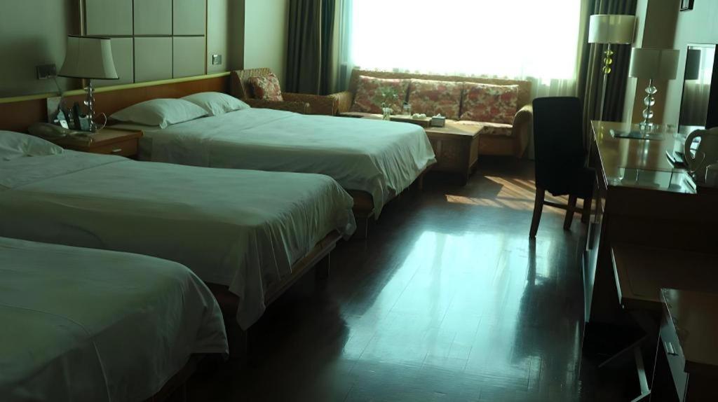 San Jiang Grand Hotel Vientiane Buitenkant foto