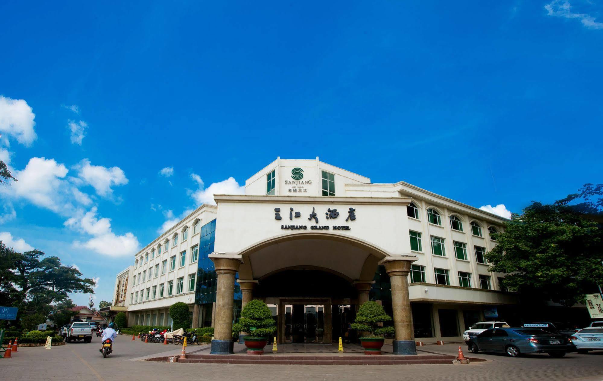 San Jiang Grand Hotel Vientiane Buitenkant foto